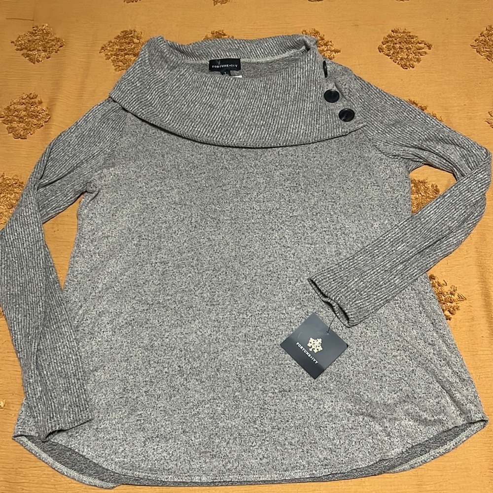 Large Fortune + Ivy sweater
